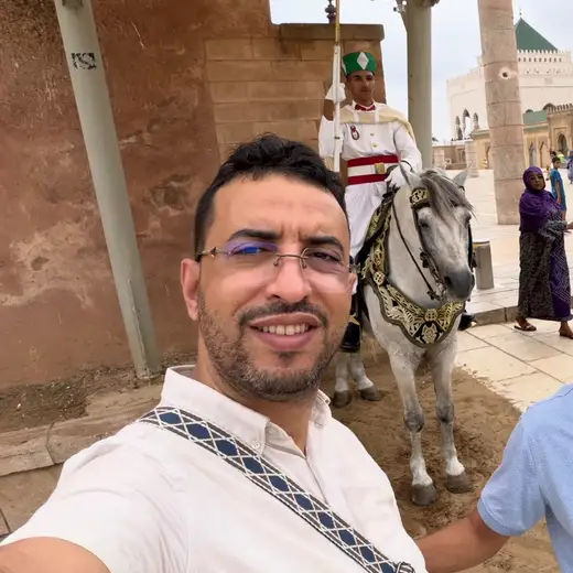 Portrait de LAHOUCINE BARDASOU